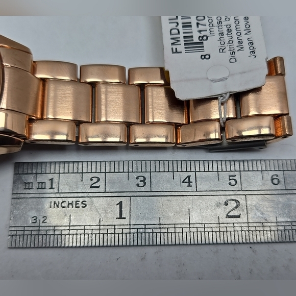 Womens Jennifer Lopez Rose Gold Crystal Watch Rhinestones FMDJL549 New Battery - Picture 8 of 10